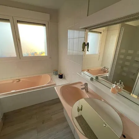 Maison Vue Sur *